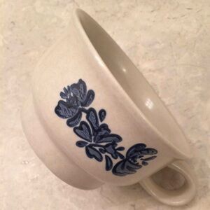 4/$15 One Pfaltzgraff Yorktowne cup mug